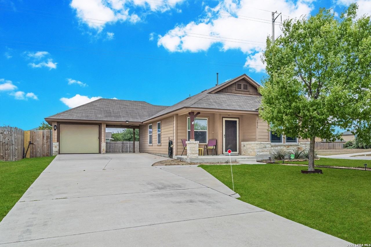 1038 Stone Br - Photo 3 of 31