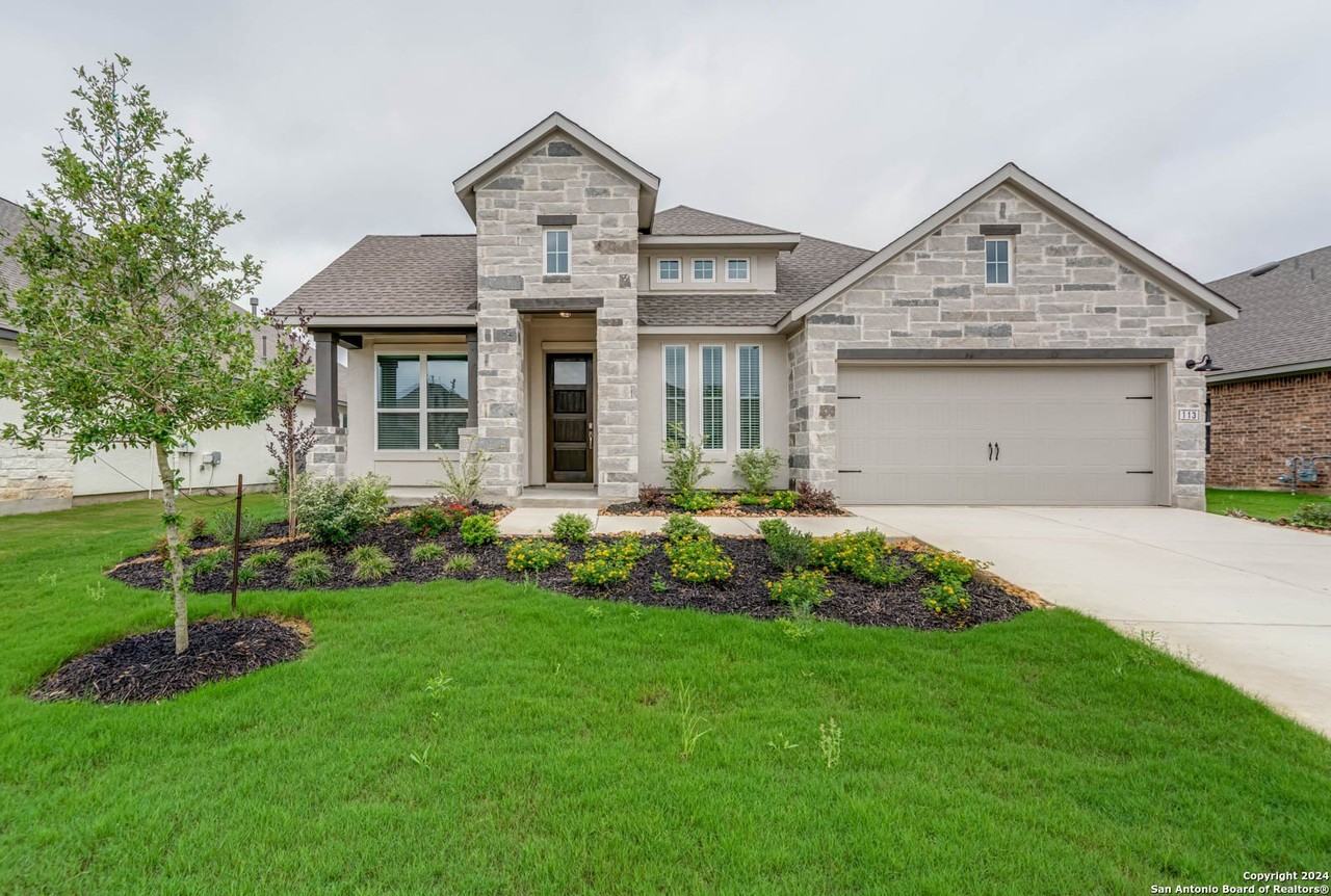 113 Valencia - Photo 2 of 43