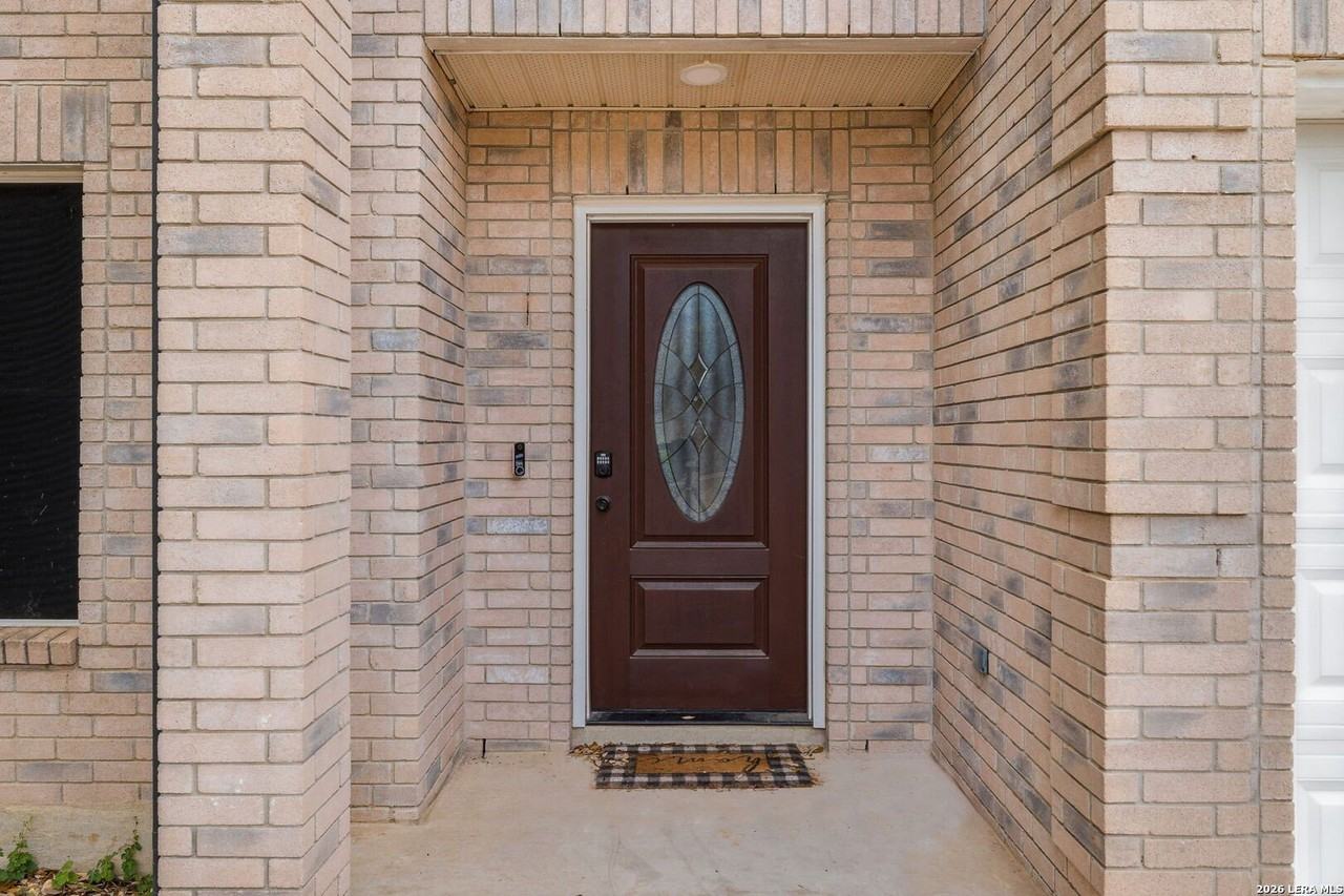 415 Bluegrass Crk - Photo 2 of 30