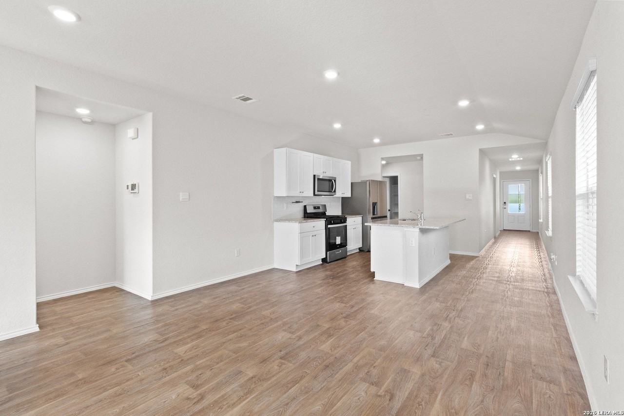 3303 Mission Riv - Photo 6 of 15