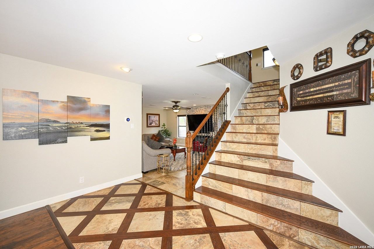 15922 Tampke Pl - Photo 3 of 23