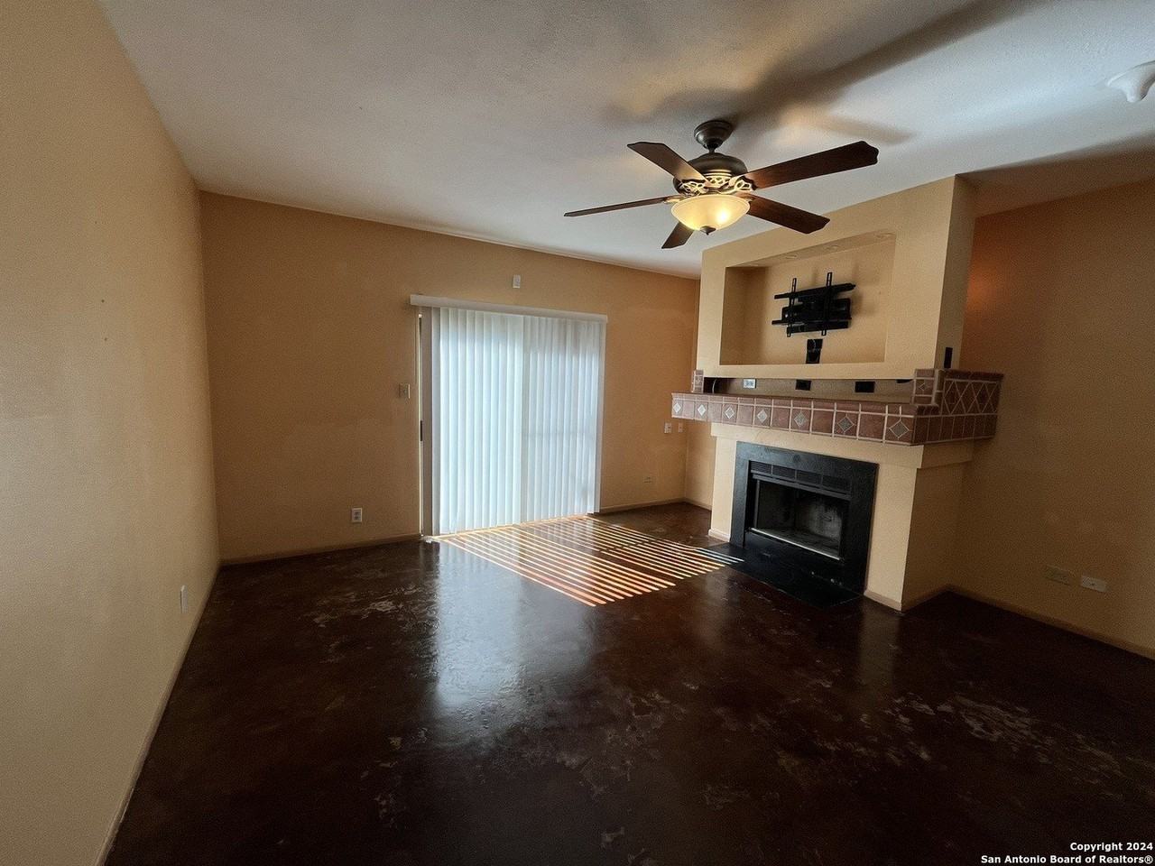 7339 Hunters Land - Photo 6 of 36