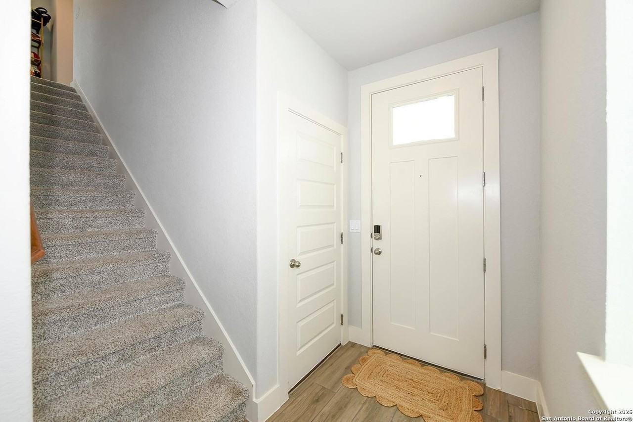 16011 Babcock Rd #13 - Photo 3 of 25
