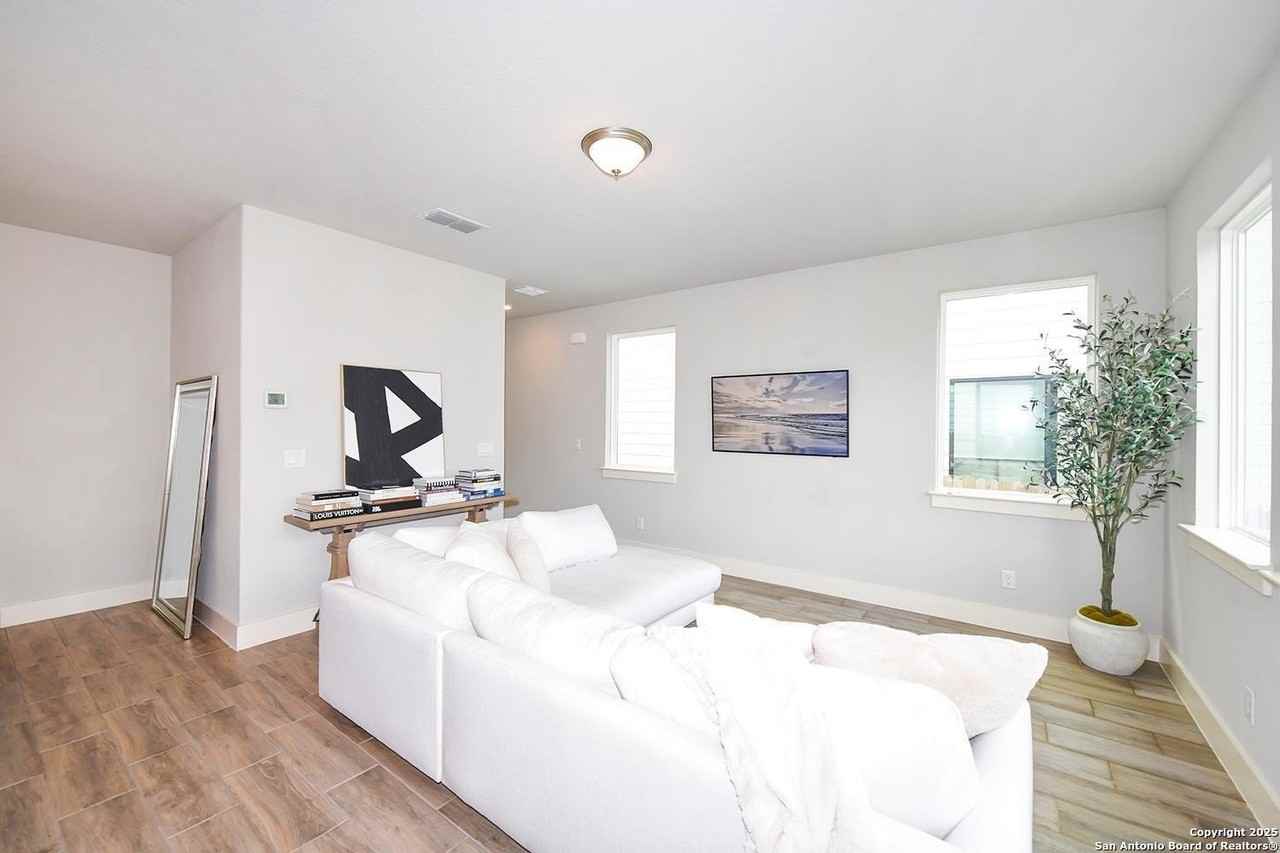 16011 Babcock Rd #13 - Photo 7 of 25