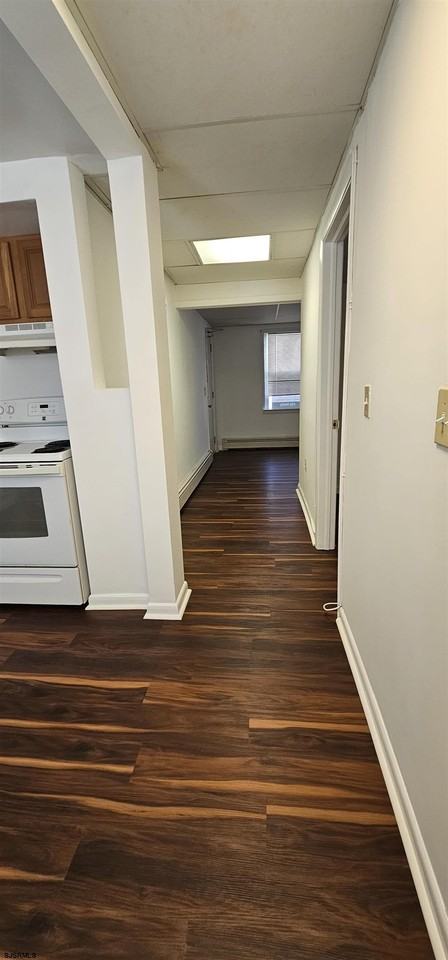 518 Magellan Ave - Photo 4 of 9