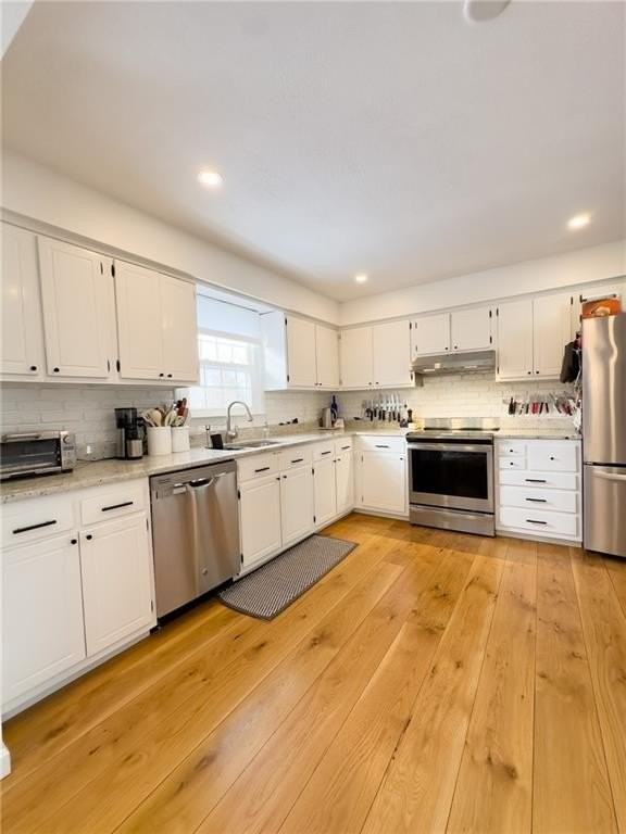 14 Pocahontas Dr - Photo 4 of 32