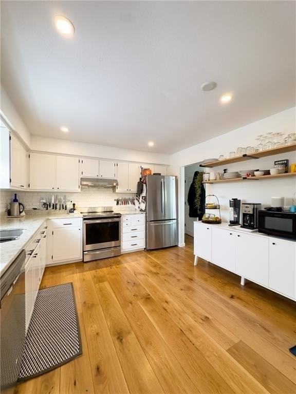 14 Pocahontas Dr - Photo 5 of 32