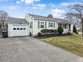 featured image of 10 Brayton Ave