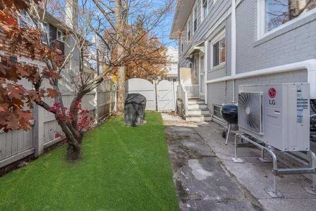 420 Wayland Ave - Photo 3 of 26