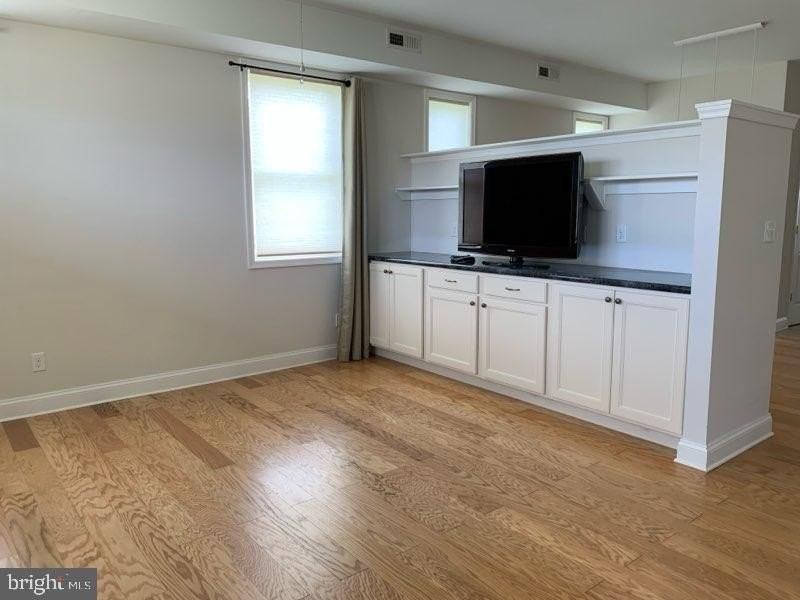 720 Hickman Dr - Photo 5 of 30