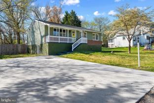 712 Kent Ave - Photo 1 of 1