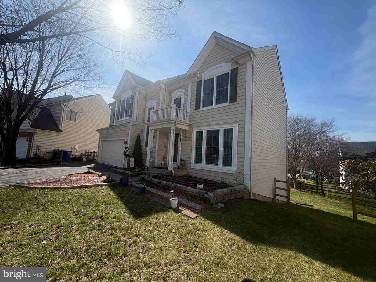 1703 Aldin Ct - Photo 2 of 40