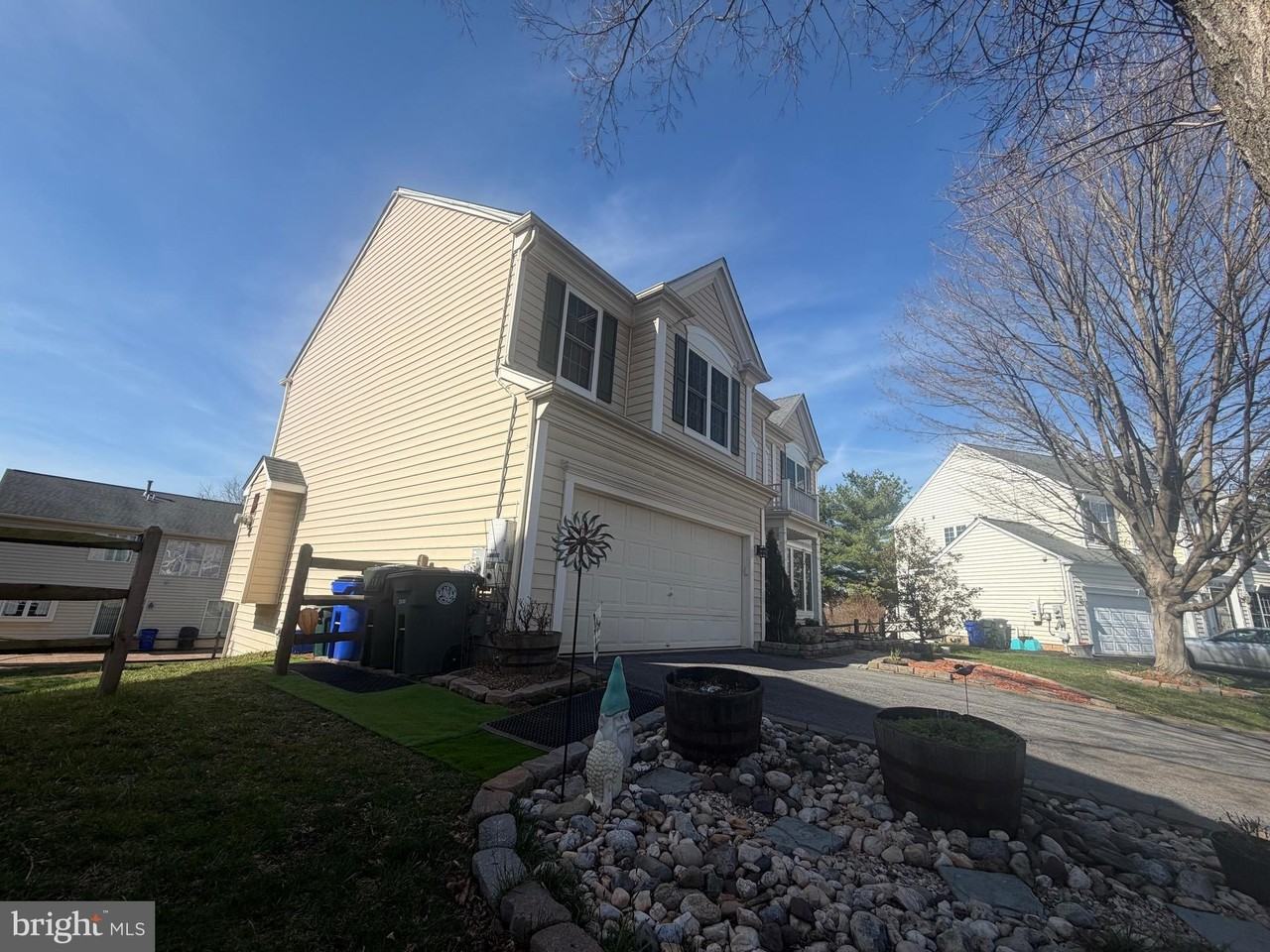 1703 Aldin Ct - Photo 3 of 40