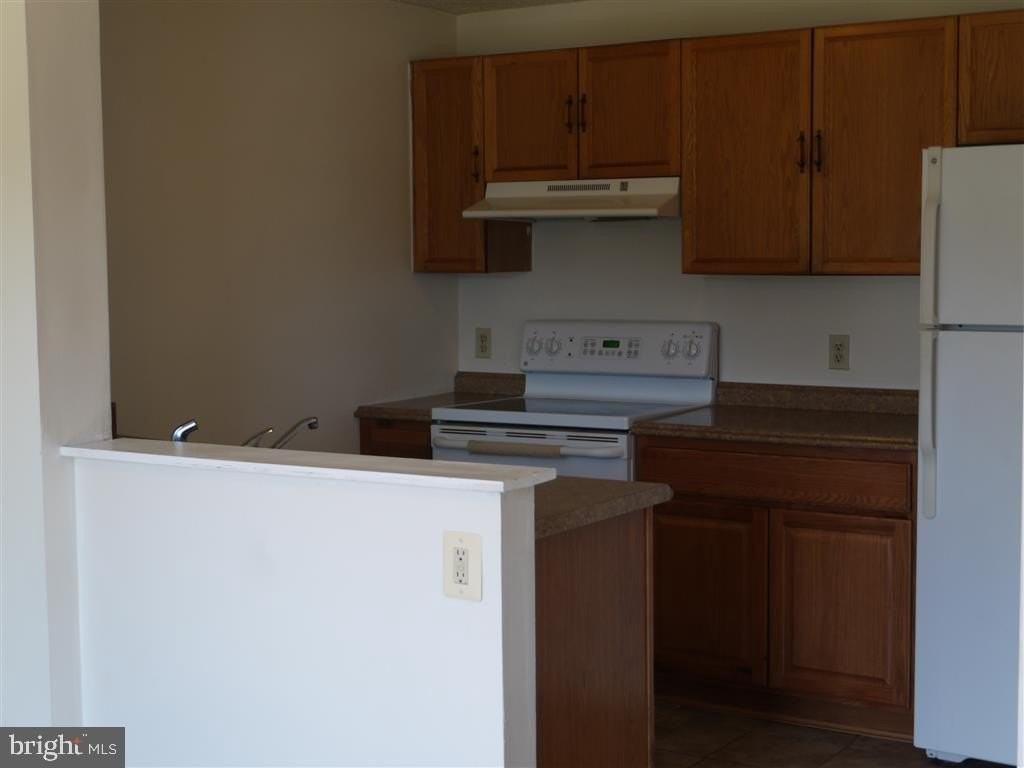 1201 Danielle Dr - Photo 4 of 6