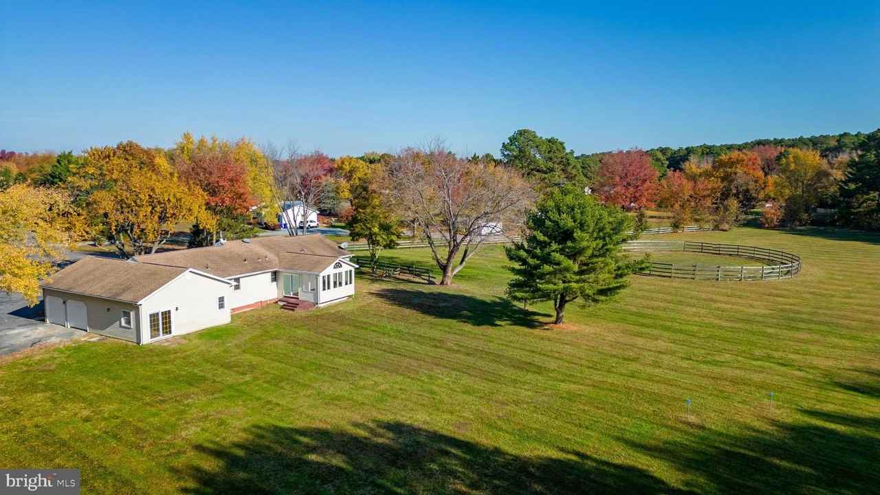 105 King George Ct - Photo 5 of 20