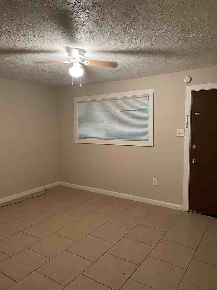 4243 Joseph St #1 - Photo 5 of 5