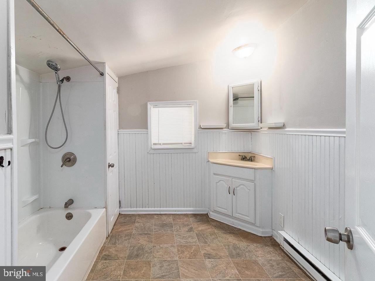 729 Watsontown Rd - Photo 7 of 14