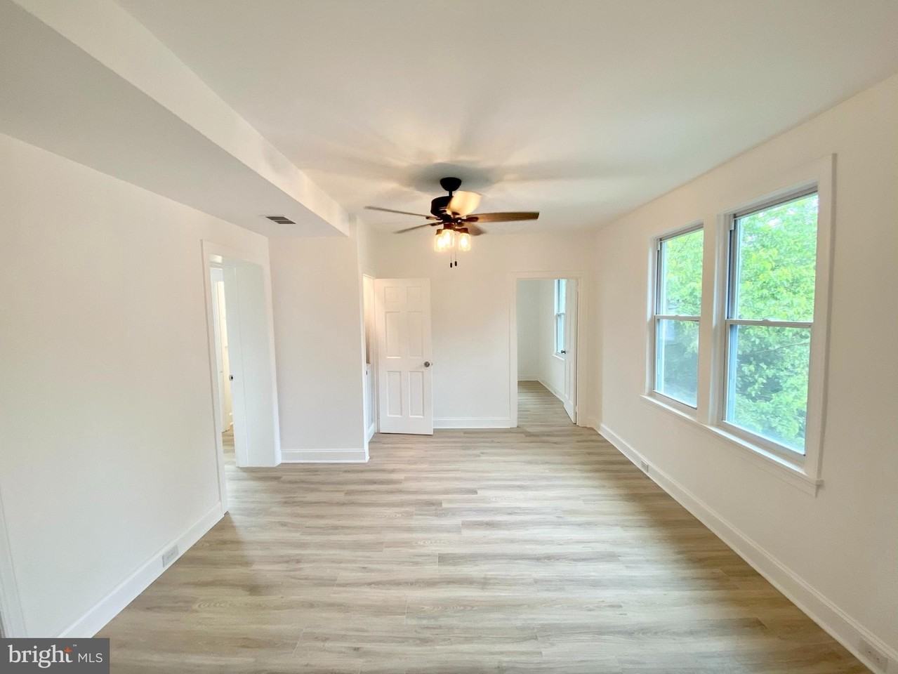 305 Main St #3 - Photo 6 of 18