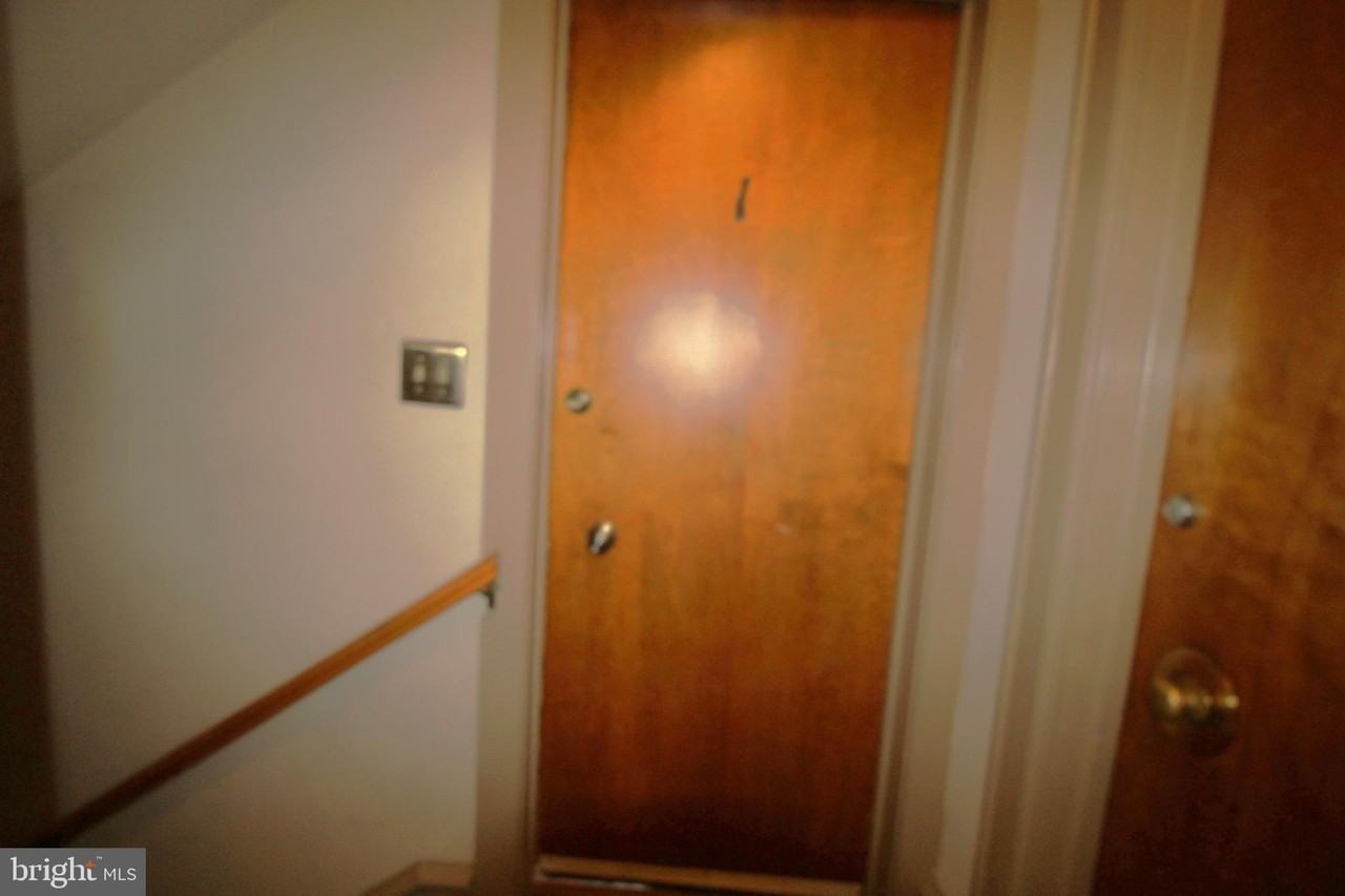 135 E Main St Apt 1 - Photo 2 of 6