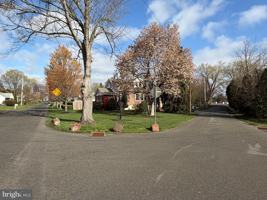 featured image of 132 Fair Oaks Ave