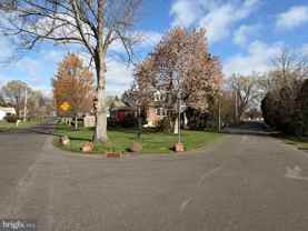 132 Fair Oaks Ave - Photo 1 of 1