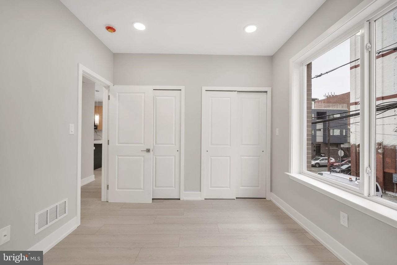 1111 S 24th St #202 - Photo 6 of 17