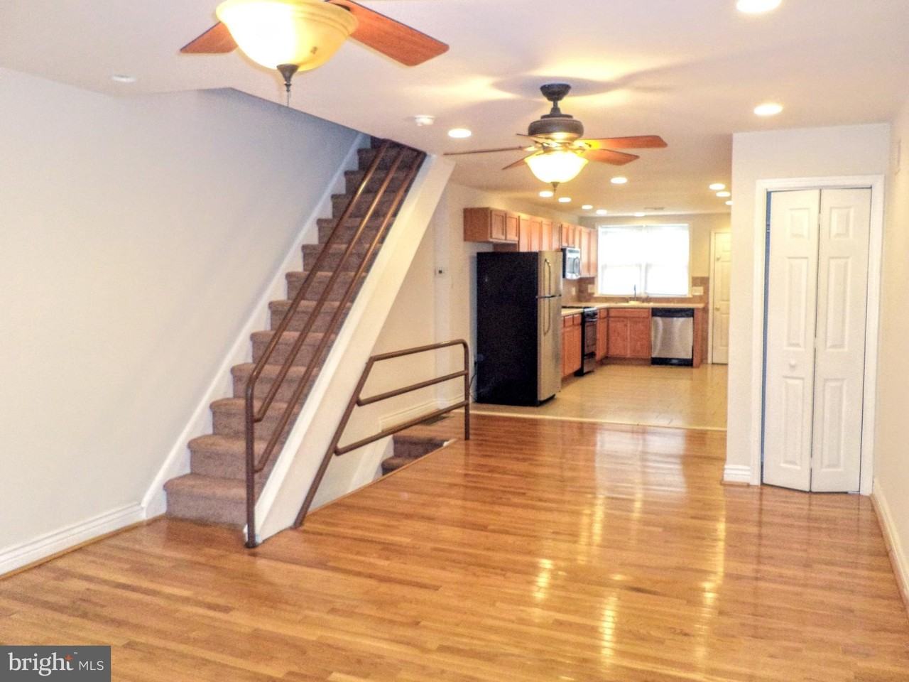 2312 Moore St - Photo 3 of 13