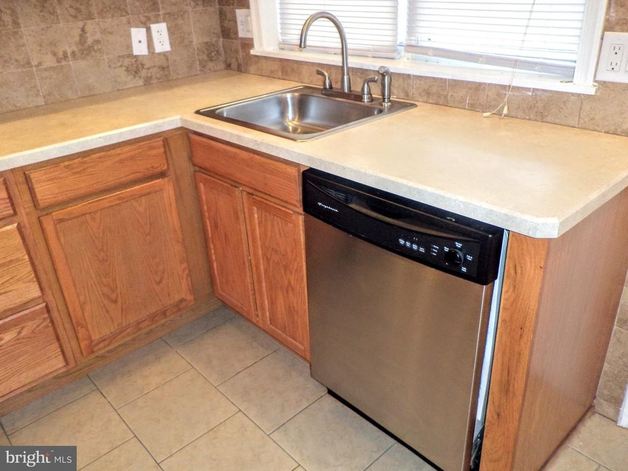 2312 Moore St - Photo 6 of 13