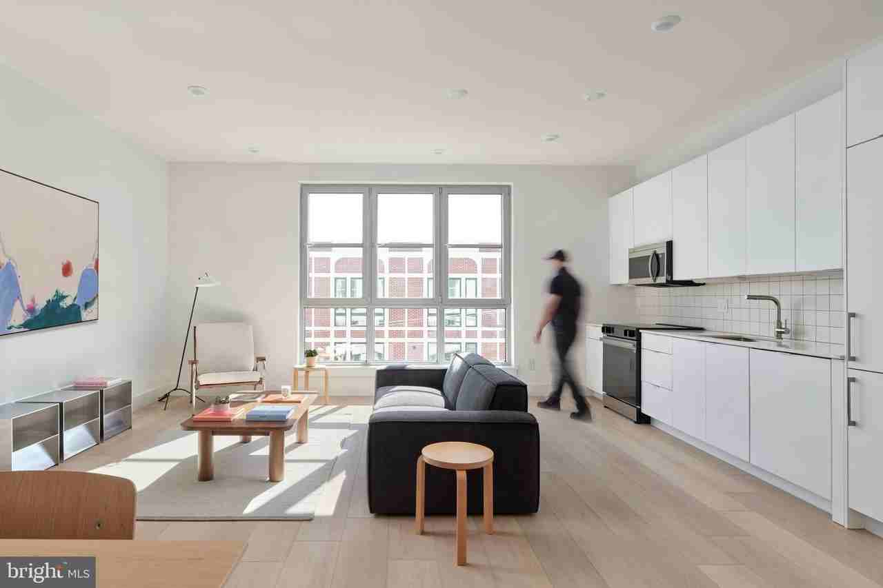 2404-06 Frankford Ave Unit 14 - Photo 2 of 10