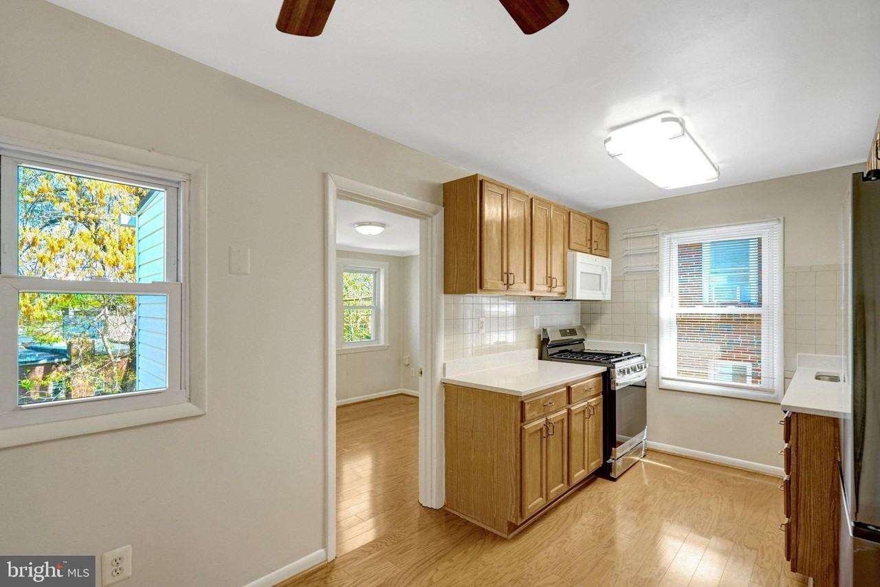 1553 19th St N #2 - Photo 5 of 19