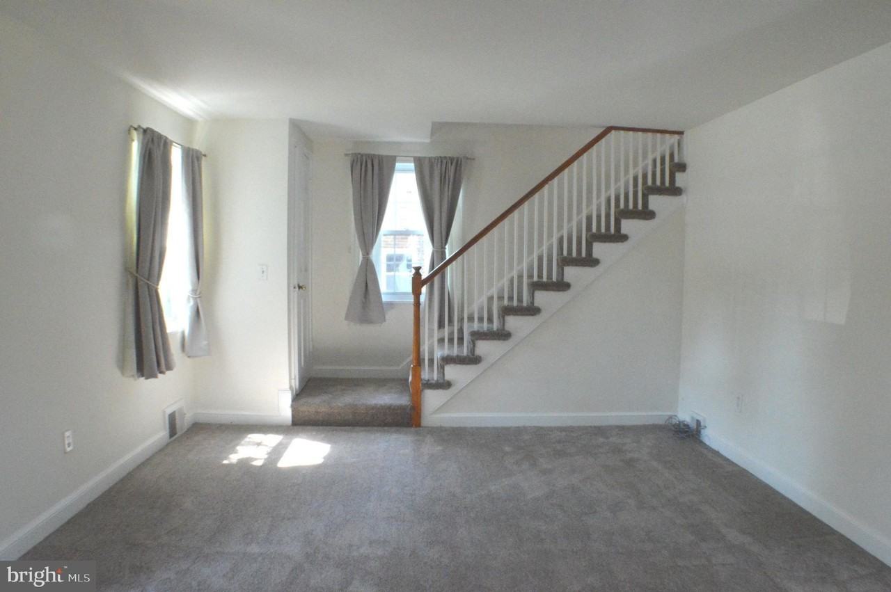 4600 3rd St N - Photo 4 of 24