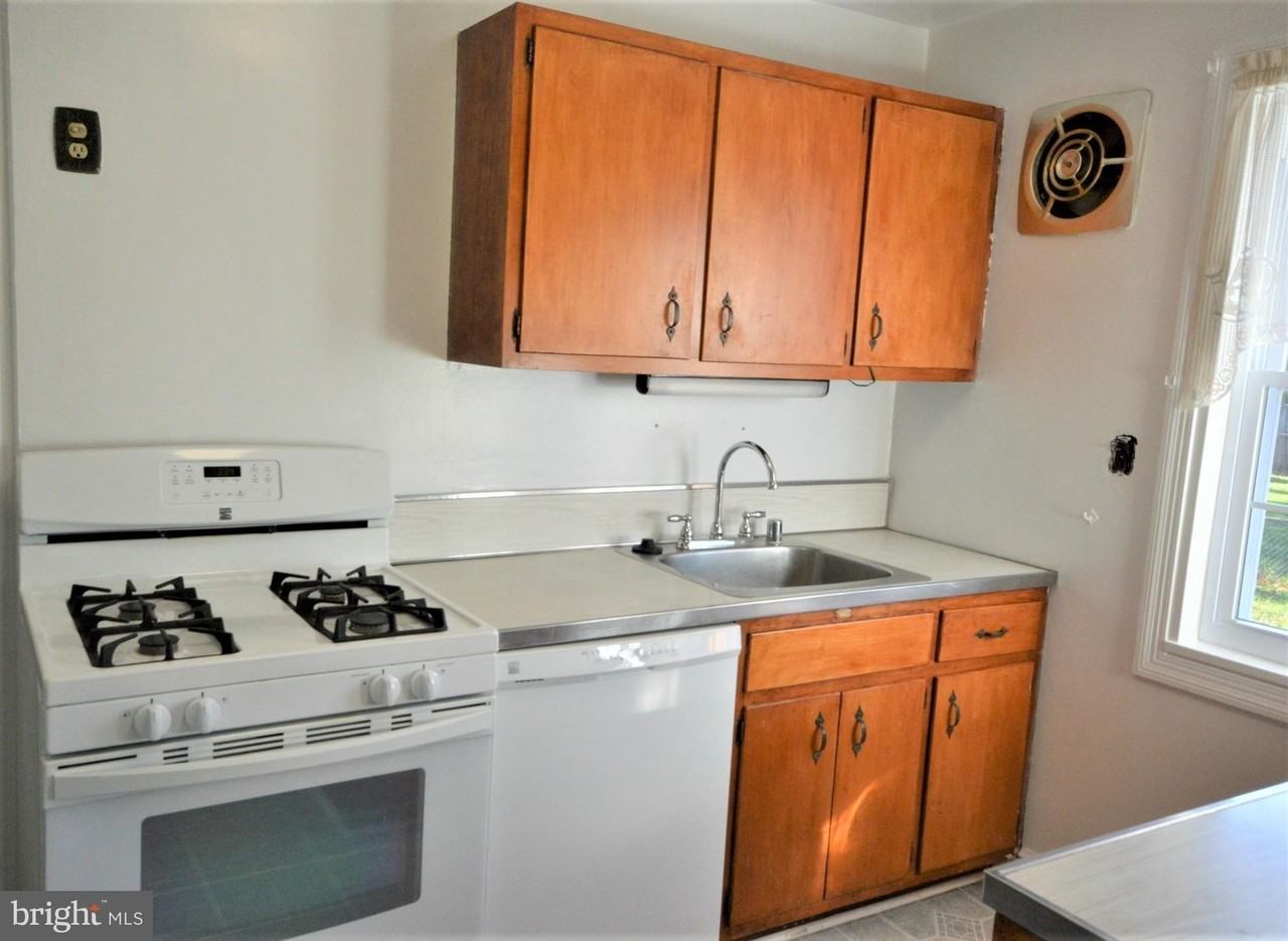 4600 3rd St N - Photo 7 of 24