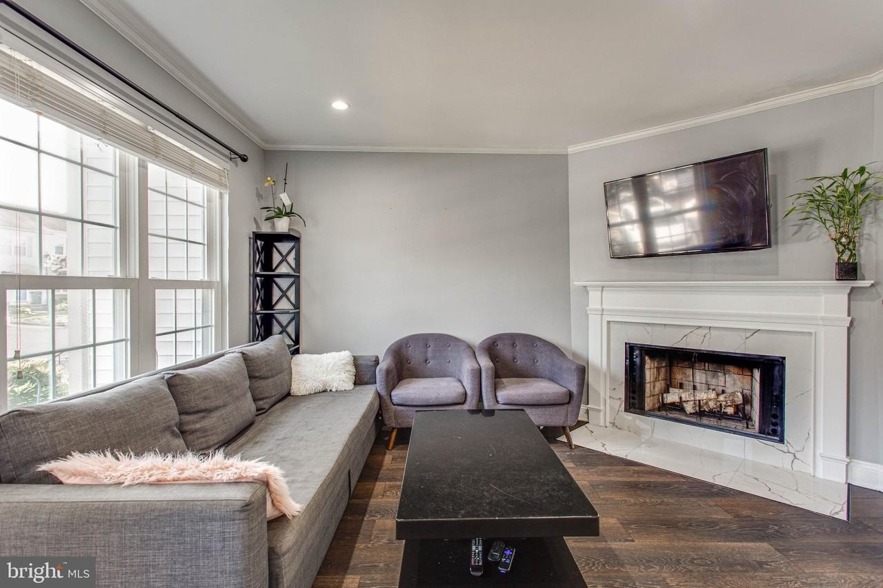 6608 High Valley Ln - Photo 2 of 46