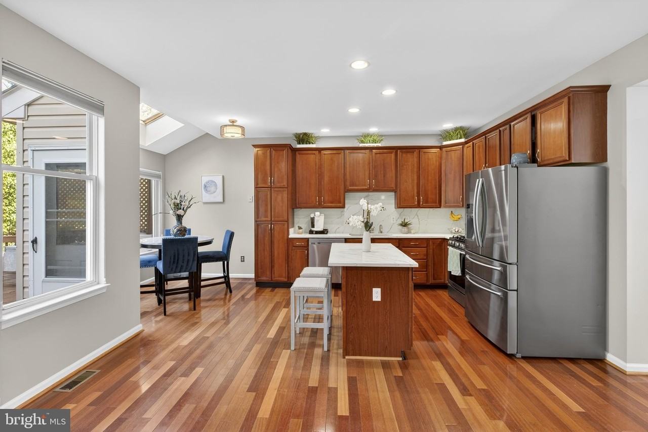 43738 Clemens Ter - Photo 2 of 25