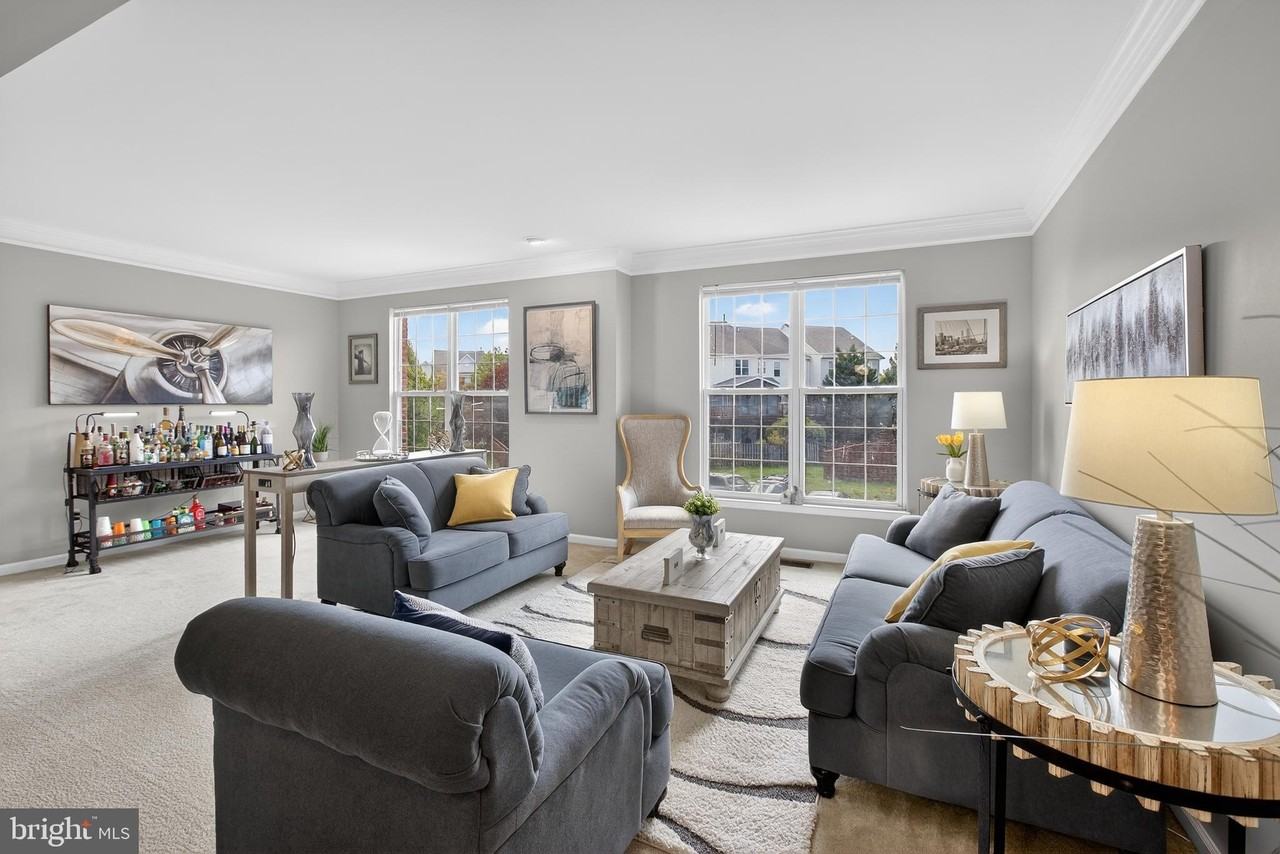 43738 Clemens Ter - Photo 7 of 25