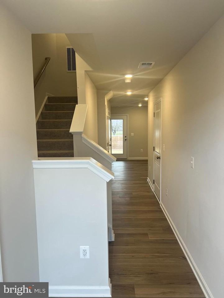 238 Cooperage Rd - Photo 3 of 27