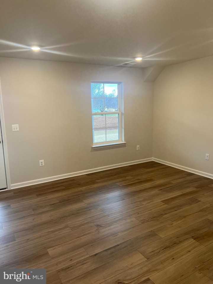 238 Cooperage Rd - Photo 4 of 27