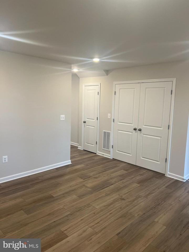 238 Cooperage Rd - Photo 5 of 27