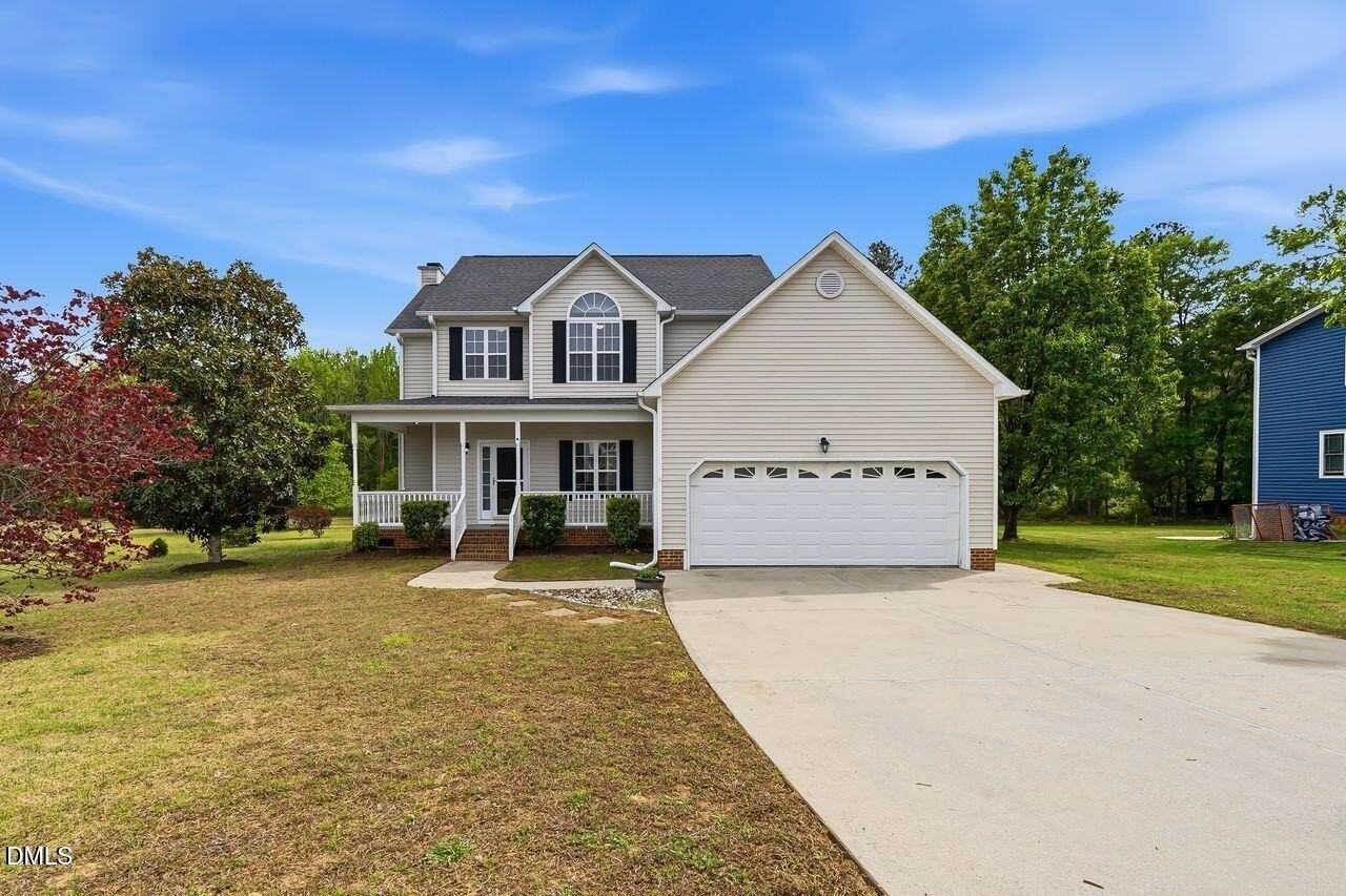 1036 Blue River Farm Dr - Photo 2 of 47