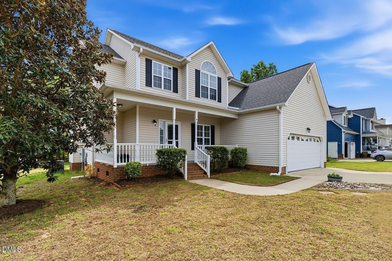 1036 Blue River Farm Dr - Photo 4 of 47