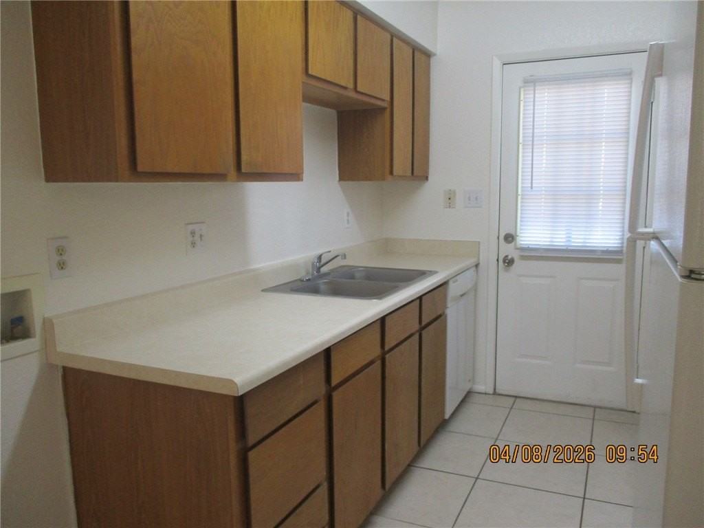 2801 Colibri Ct #3 - Photo 4 of 14