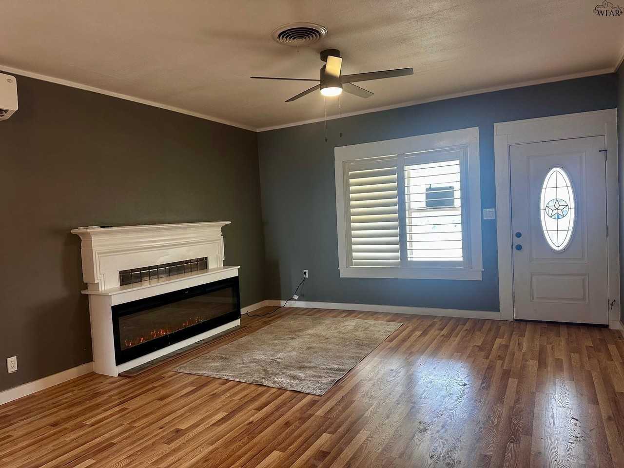 1502 Fillmore St - Photo 3 of 21