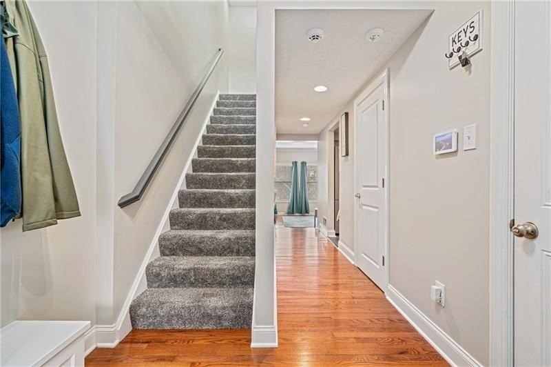 143 Aberdeen Ct - Photo 2 of 25