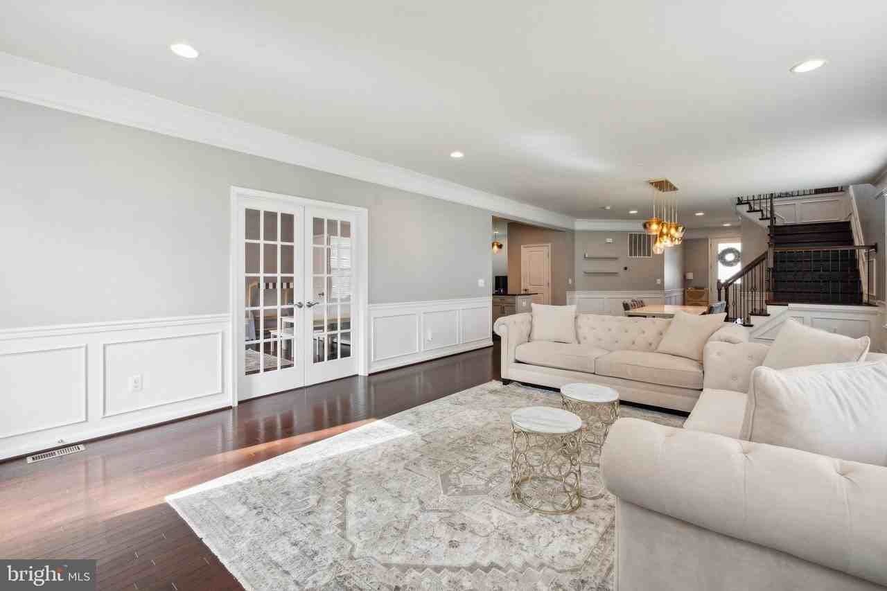 22778 Trailing Rose Ct - Photo 7 of 38