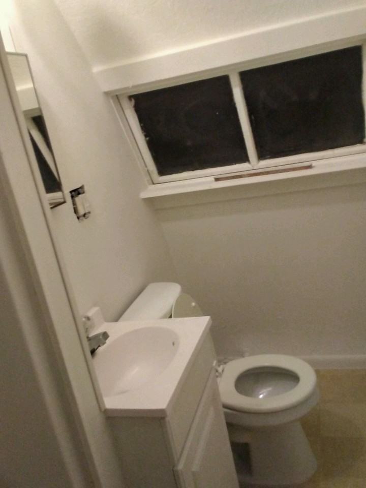 Victory Village Apartments - Photo 6 of 9