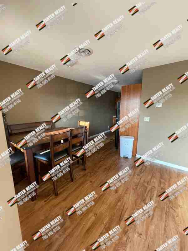 700 S Brown St #1 - Photo 3 of 10