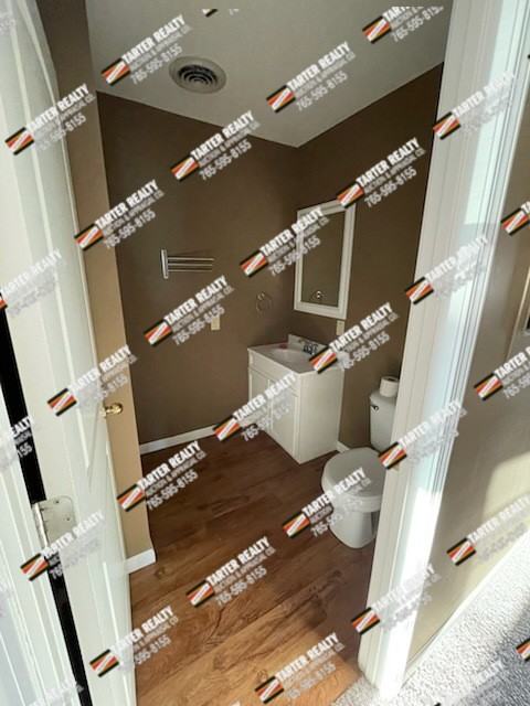 700 S Brown St #1 - Photo 5 of 10