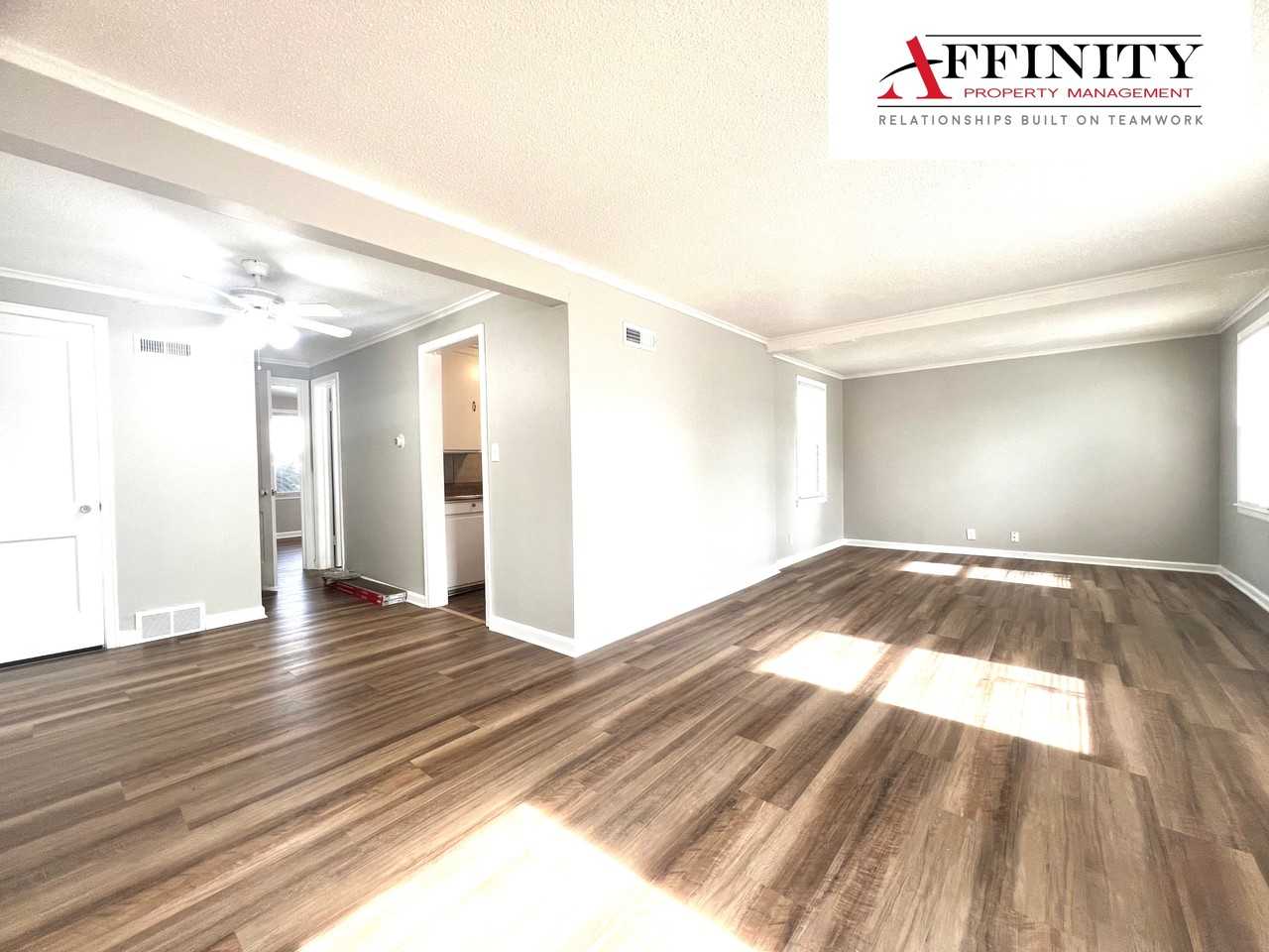 502 E 27th Ave #502 - Photo 2 of 12