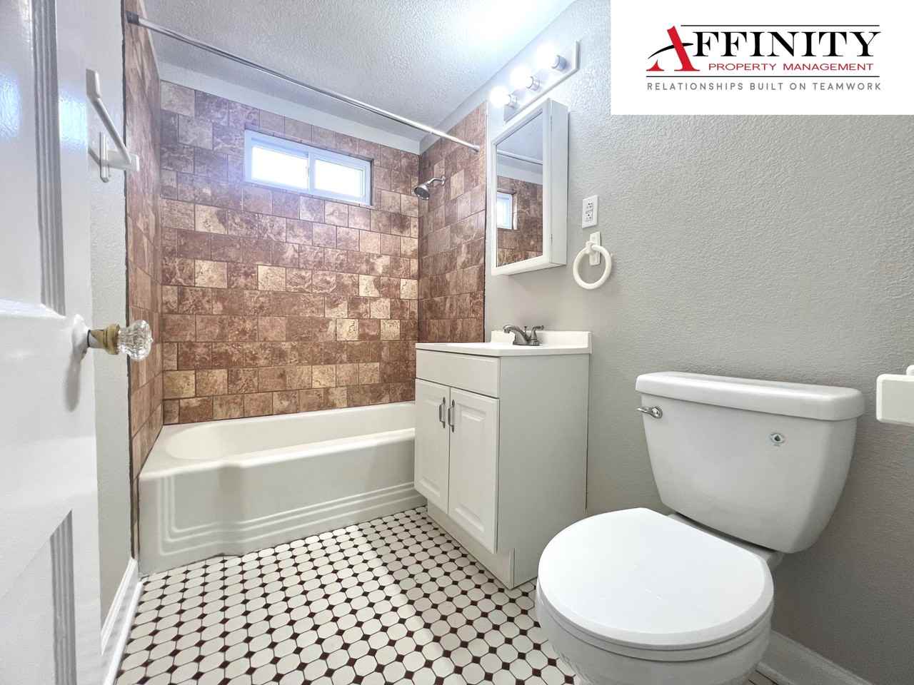 502 E 27th Ave #502 - Photo 6 of 12