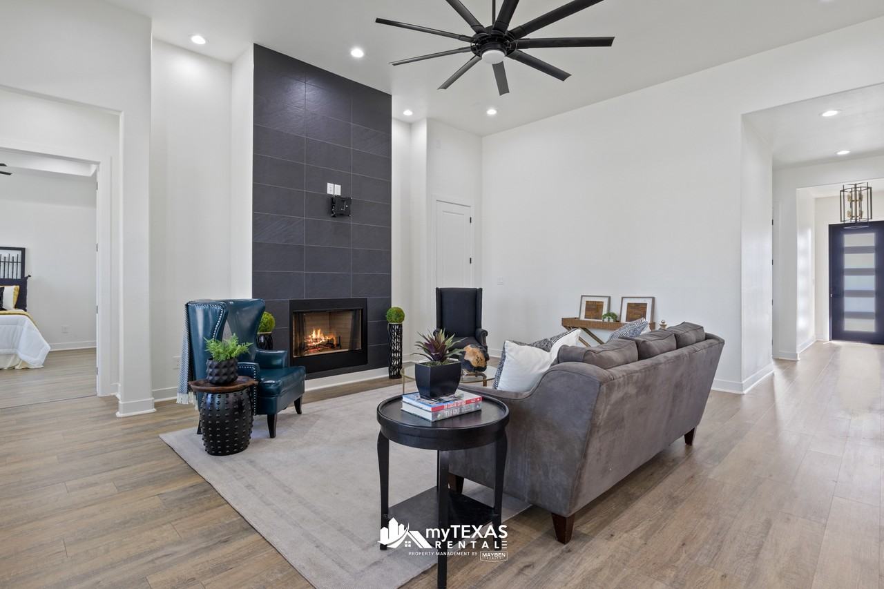237 Kathryns Ct #1 - Photo 2 of 8